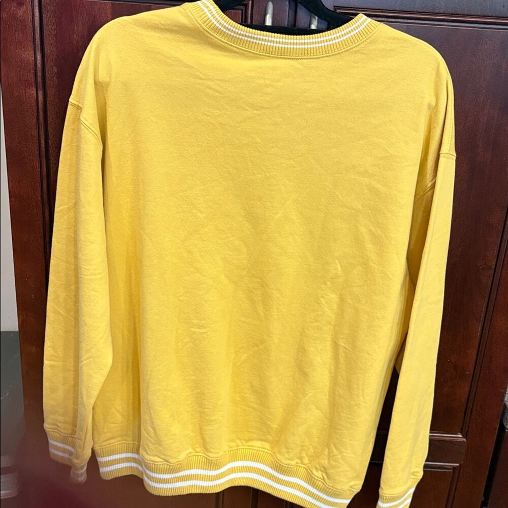 The Breakfast Club Brat Pack Shermer High School Sweatshirt Size L NWT - Picture 4 of 5